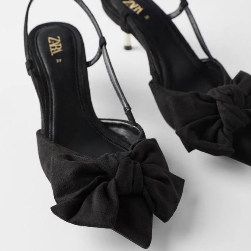 ZARA kitten heel shoes with bow